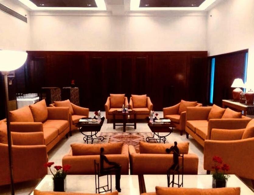 트리덴트 아그라 호텔 외부 사진 The drawing room of the residence of the Prime Minister of India